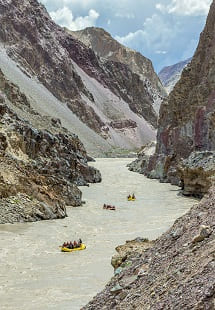 White-Water Rafting in Zanskar